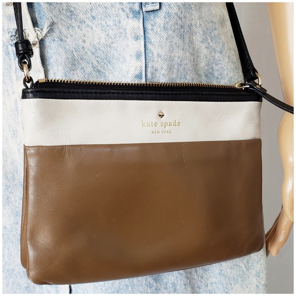 kate spade Handbags - Kate Spade Crossbody
